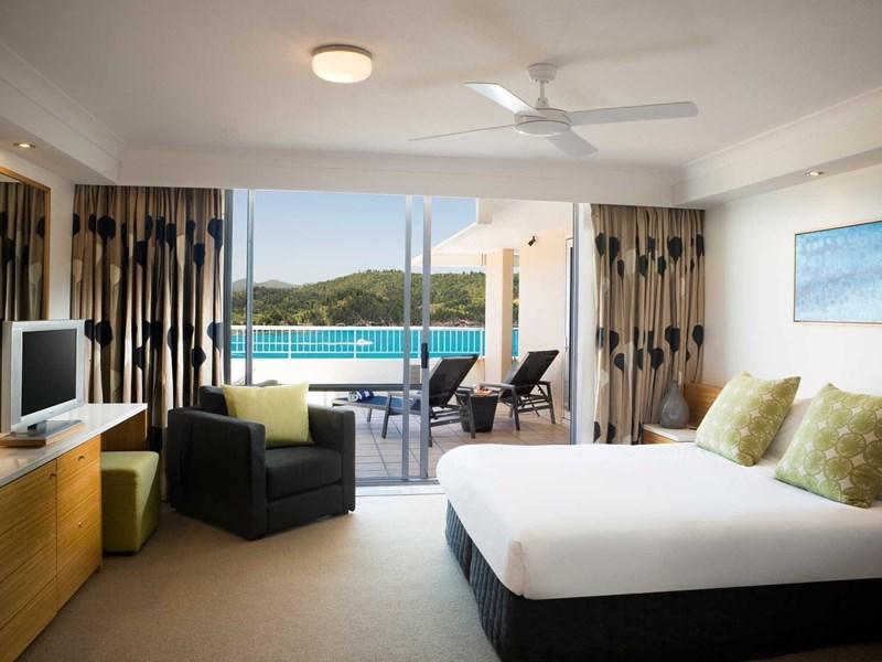 Tourist Info Images Videos Online Hamilton Island - 